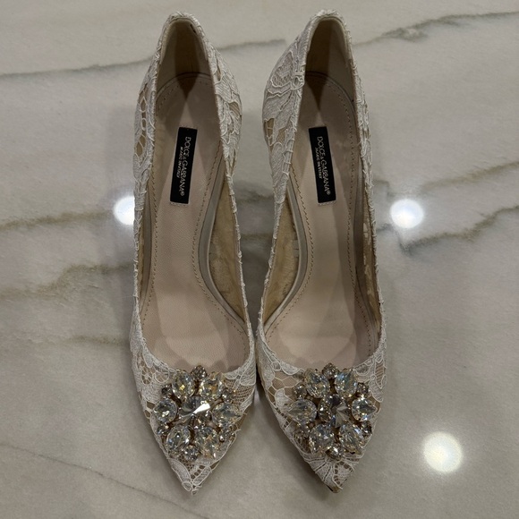 Dolce & Gabbana Belluci Pump Size 38 White Taorima Lace Crystals - Picture 3 of 11